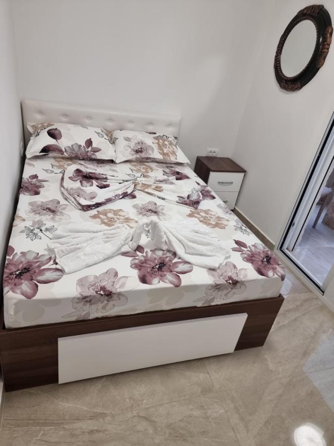 Ebra Lux Apartmani Dobra Voda Exterior photo